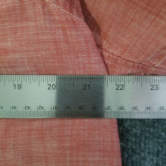 LL Bean Men’s Traditional Fit Red Chambray SS Button-Front Shirt Size Med-REG - Picture 5 of 6